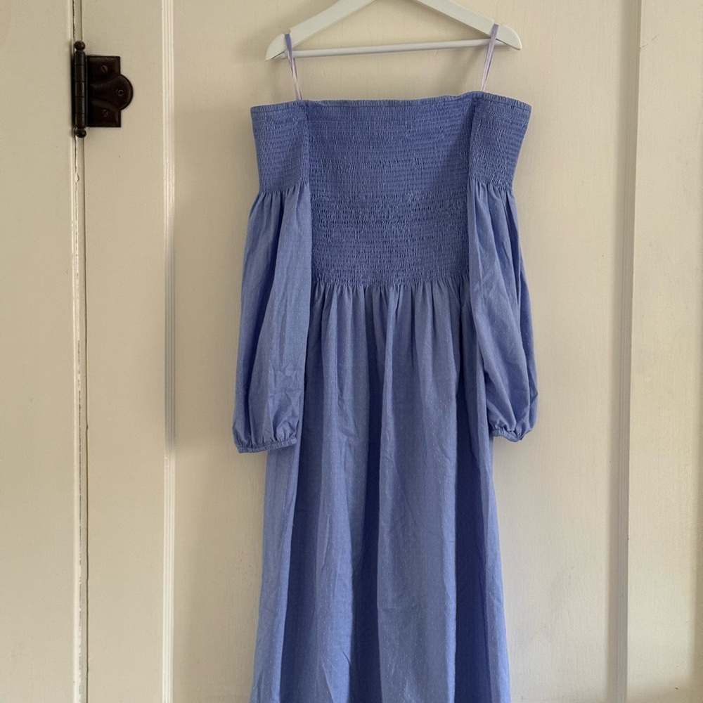 Nordstrom Chelsea28 Smocked Balloon
Sleeve Midi Dress